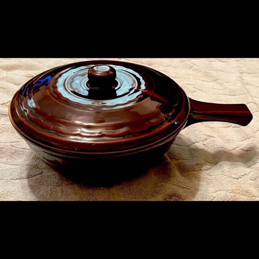 Vintage Mar-Crest OvenProof Stoneware Covered Casserole Dish with Handle